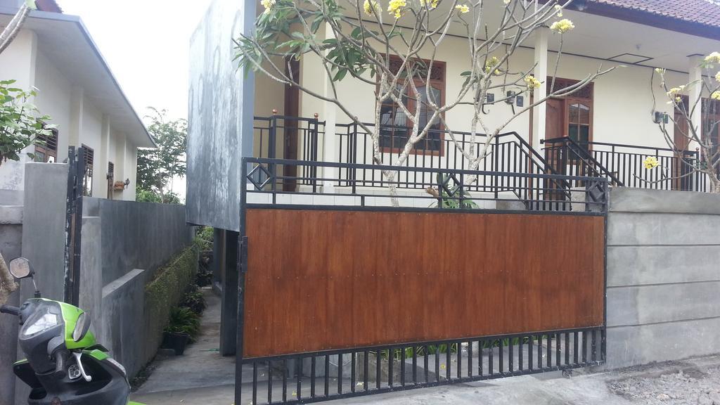 Dstay Kost Bali Jimbaran Exterior foto