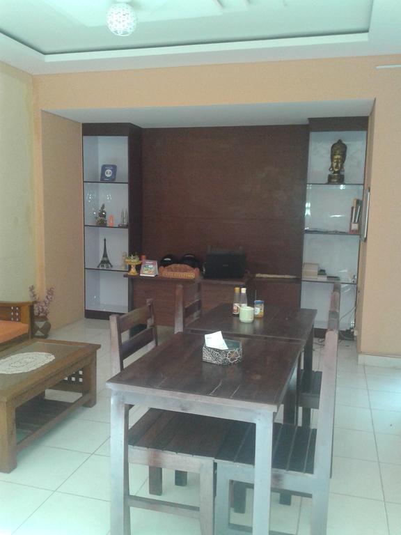Dstay Kost Bali Jimbaran Exterior foto