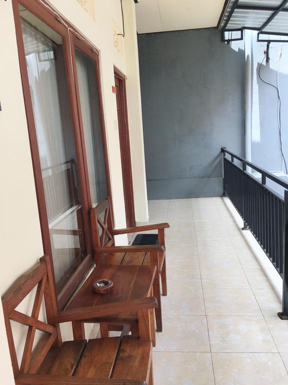 Dstay Kost Bali Jimbaran Exterior foto